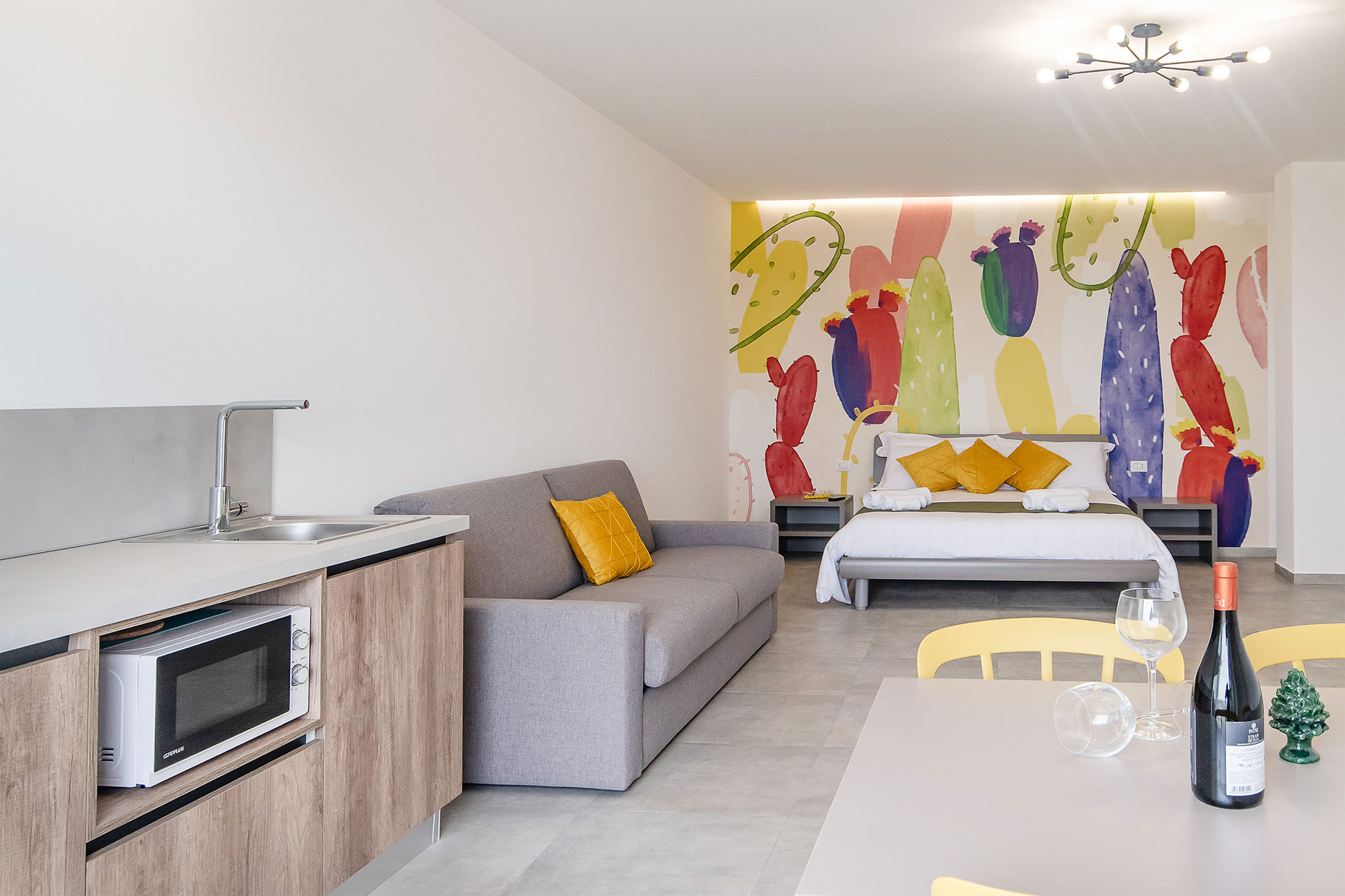 panoramica cucina divano e letto